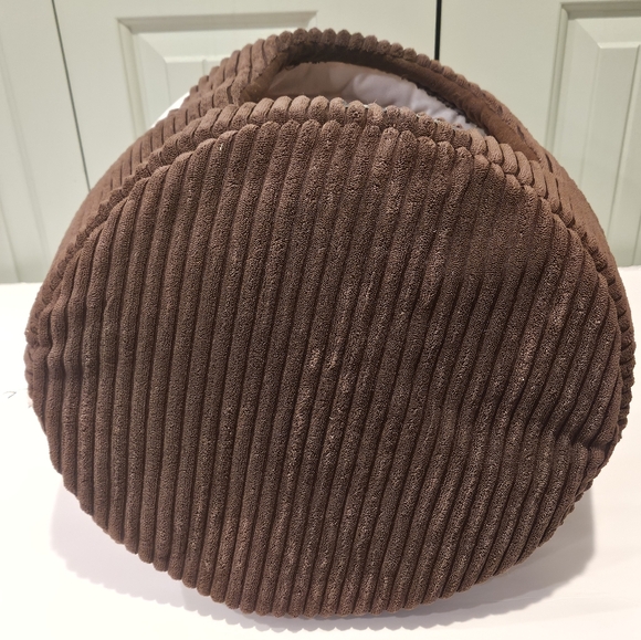 NANDOG pet gear brand small dog or cat bed. - Picture 5 of 6